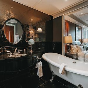 Jatu Twin Room